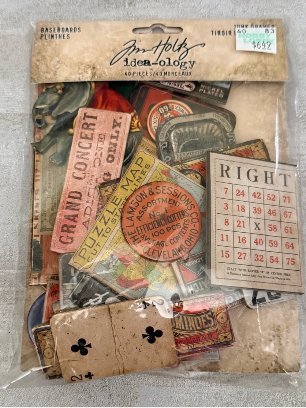 Tim Holtz Distress Oxide & Idea-ology Mixed Media Pack - Red, Black, Cream - Picture 2 of 9